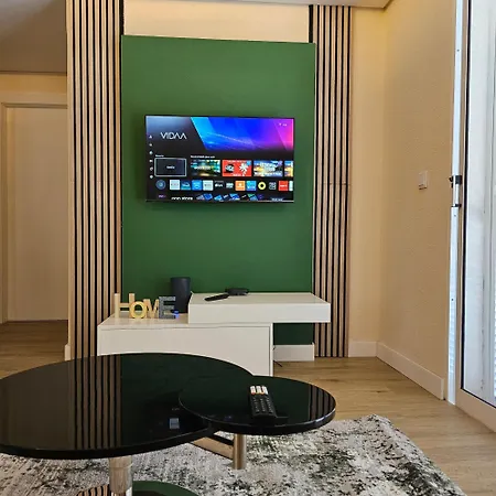 Joli Larano - With 3 Bedroom And 2 Wc