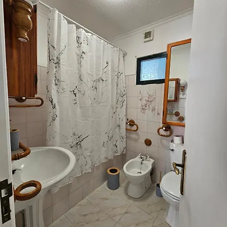 別荘 Joli Larano - With 3 Bedroom And 2 Wc *