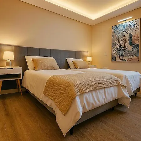 펜션 Joli Larano - 3 Bedrooms & 2 Wc Exclusive 마치코