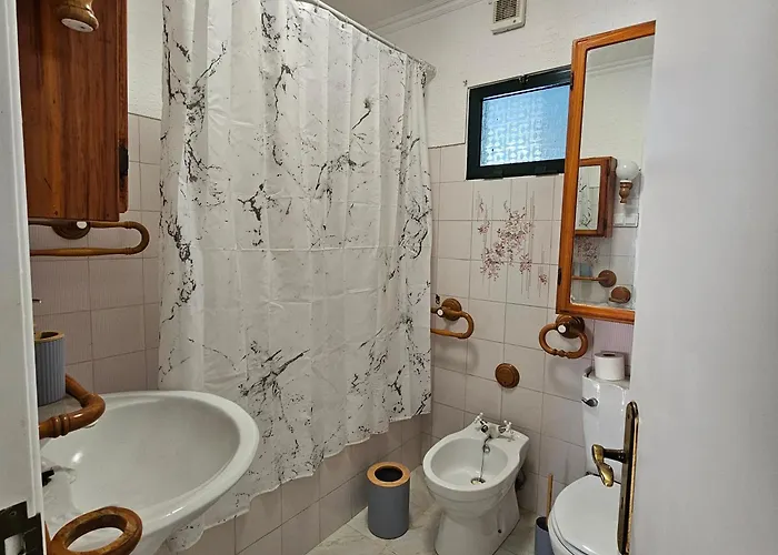 펜션 Joli Larano - 3 Bedrooms & 2 Wc Exclusive *