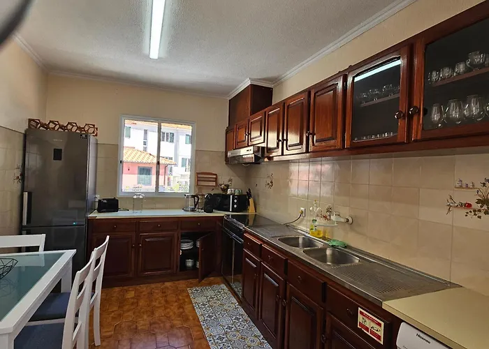 Joli Larano - With 3 Bedroom And 2 Wc *