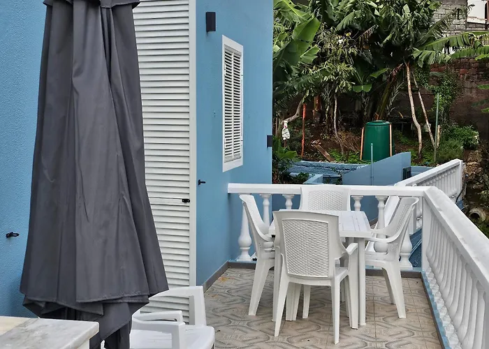 펜션 Joli Larano - 3 Bedrooms & 2 Wc Exclusive 마치코