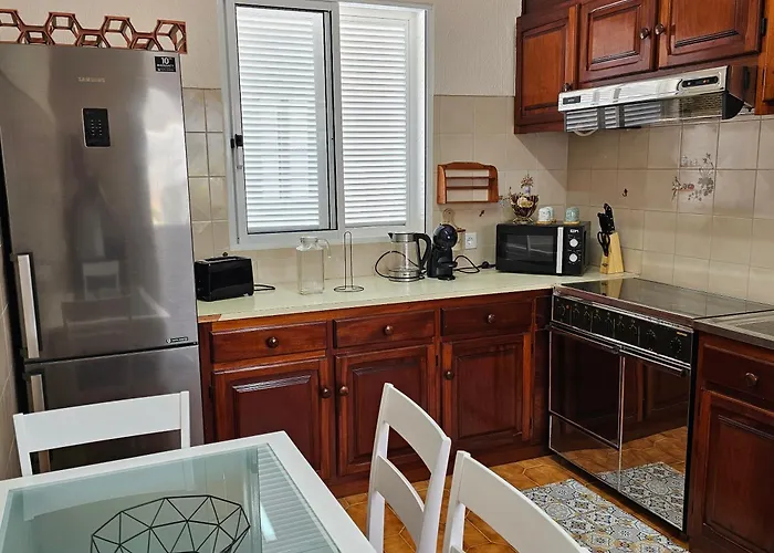 بيت للعطل Joli Larano - With 3 Bedroom And 2 Wc ماتشيكو