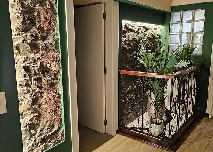 Joli Larano - With 3 Bedroom And 2 Wc