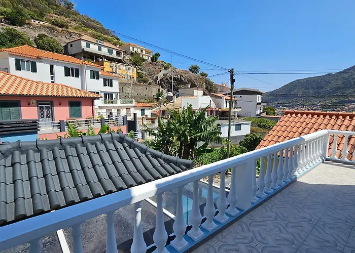 Joli Larano - With 3 Bedroom And 2 Wc بيت للعطل